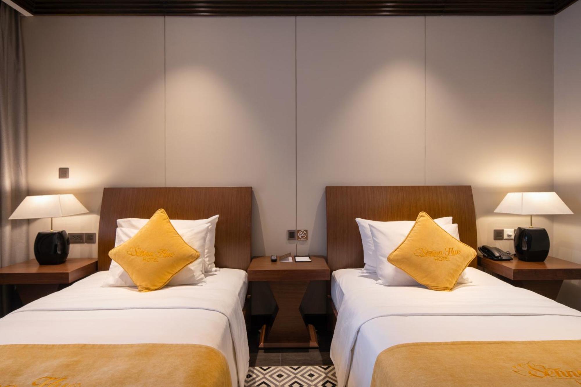 Senna Hue Hotel מראה חיצוני תמונה Deluxe Twin Room